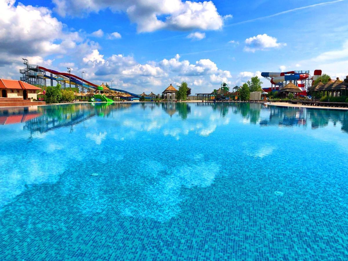 S Club Resort Hotel Aqua Park And Spa Белград Екстер'єр фото